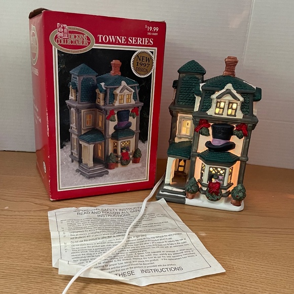 1997 Dickens Collectables Towne Series Hatfield Haberdashery Christmas Village - Picture 1 of 15